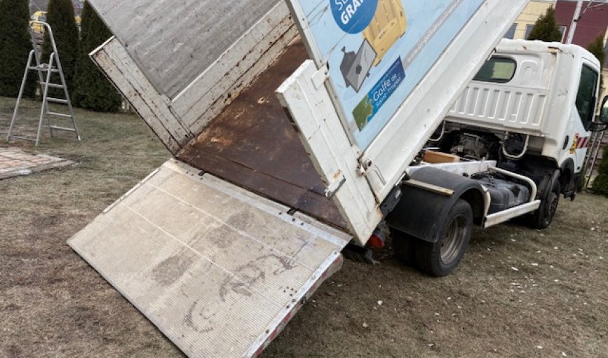 Vehicle Detail Slide Image