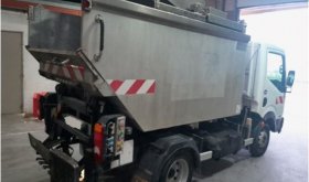 Vehicle Detail Slide Image